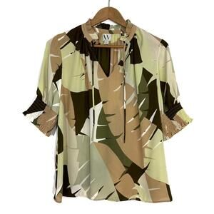 Worthington Women’s Size Medium Green Leaf Print Short Smocked Sleeve Blouse